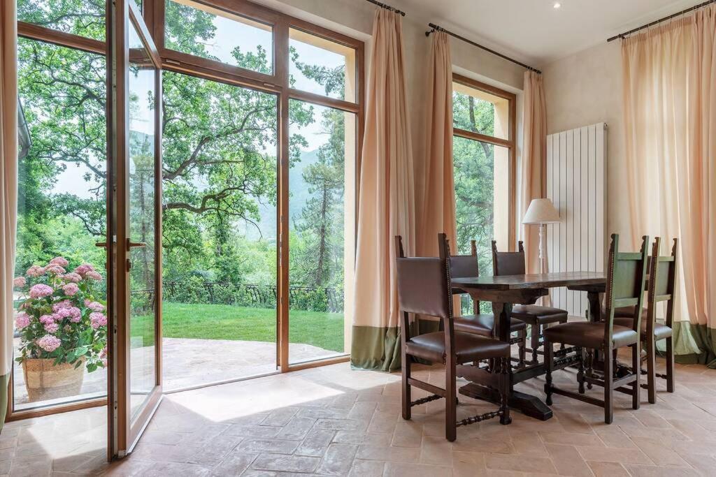 Villa Gina Umbria Luxury Retreat Sant'Anatolia di Narco Exterior photo